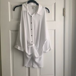Open shoulder button up top